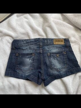 Vintage Y2K GUESS Blue Washed Denim Low-Rise Jean Shorts